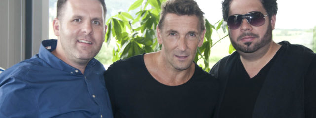 Mark Keller mit Sven und Michael Kanz