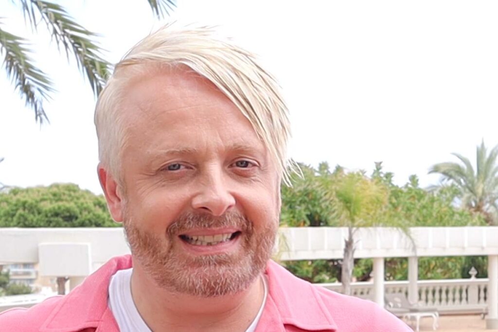 Ross Antony